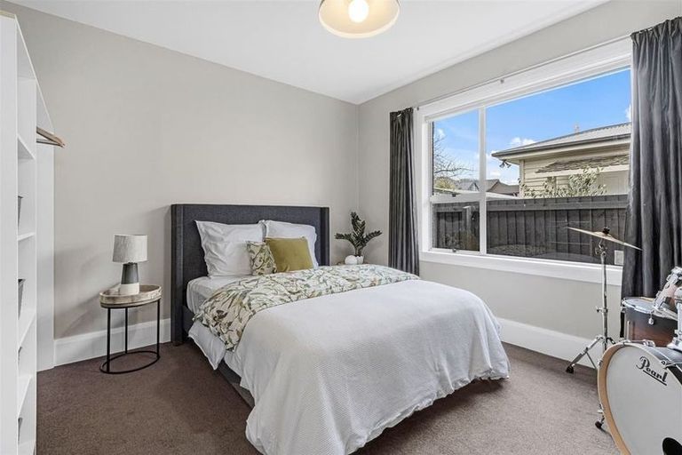 Photo of property in 30 Blighs Road, Strowan, Christchurch, 8052