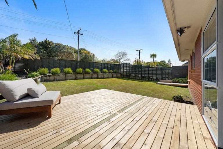 Photo of property in 29 Glenfern Road, Mellons Bay, Auckland, 2014