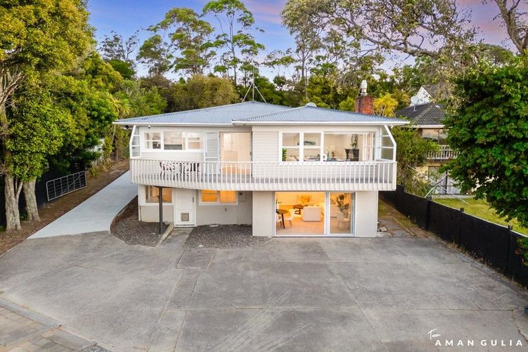 Photo of property in 42 Upper Harbour Drive, Greenhithe, Auckland, 0632