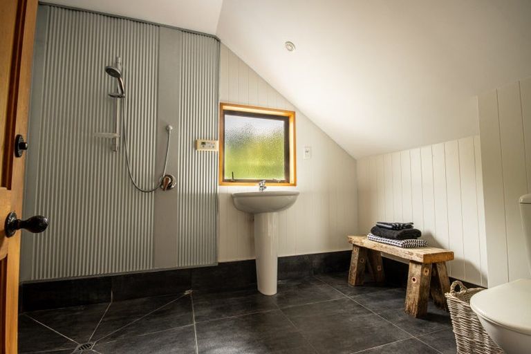 Photo of property in 201 Lochiel Branxholme Road, Lochiel, Winton, 9781