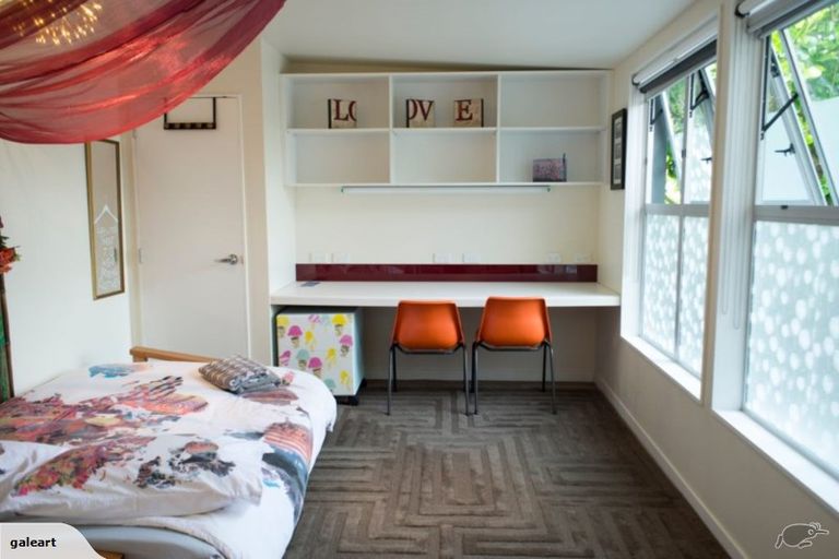 Photo of property in 3/19 Burnham Street, Seatoun, Wellington, 6022