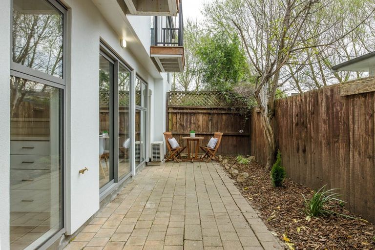 Photo of property in 4/59 Brockworth Place, Riccarton, Christchurch, 8011