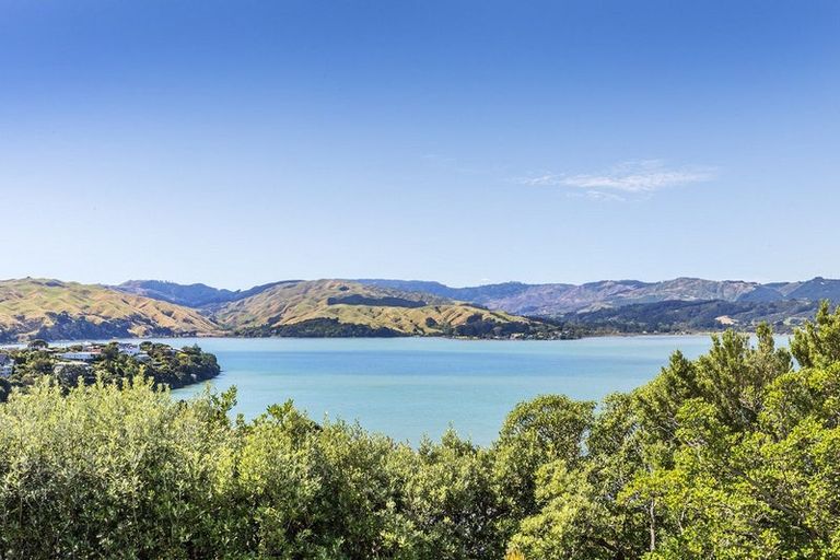 Photo of property in 14 Kenef Road, Paremata, Porirua, 5024