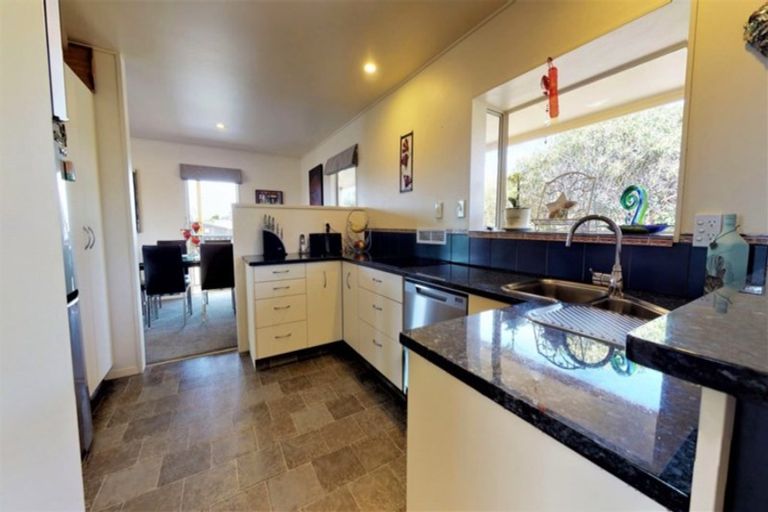 Photo of property in 9 Takitimu Street, Waitarere Beach, Levin, 5510