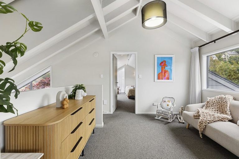 Photo of property in 170 Paremata Road, Paremata, Porirua, 5024