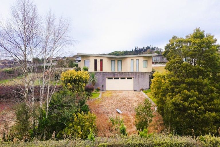 Photo of property in 33 Ruataniwha Drive, Collingwood, 7073