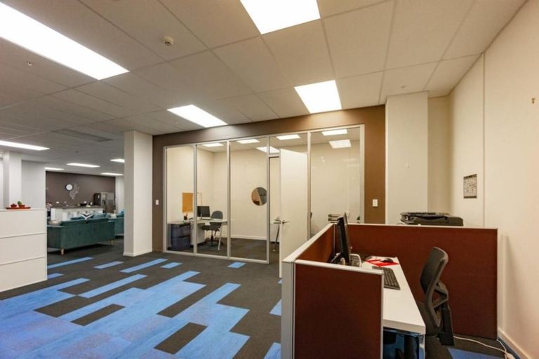 Photo of property in 218 George Street, Stokes Valley, Lower Hutt, 5019