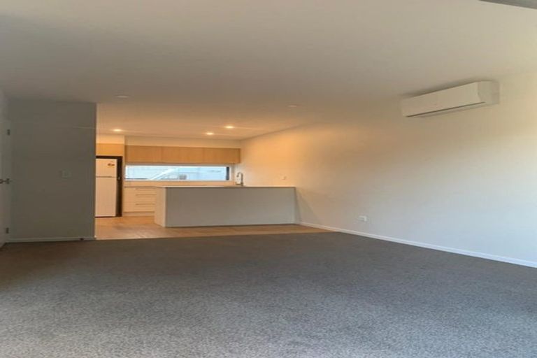 Photo of property in 7/48 Glen Road, Stokes Valley, Lower Hutt, 5019