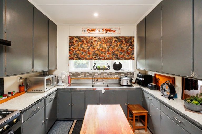 Photo of property in 514 Milson Line, Newbury, Palmerston North, 4478