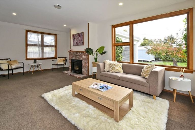 Photo of property in 27 Greenwood Close, Mairehau, Christchurch, 8013