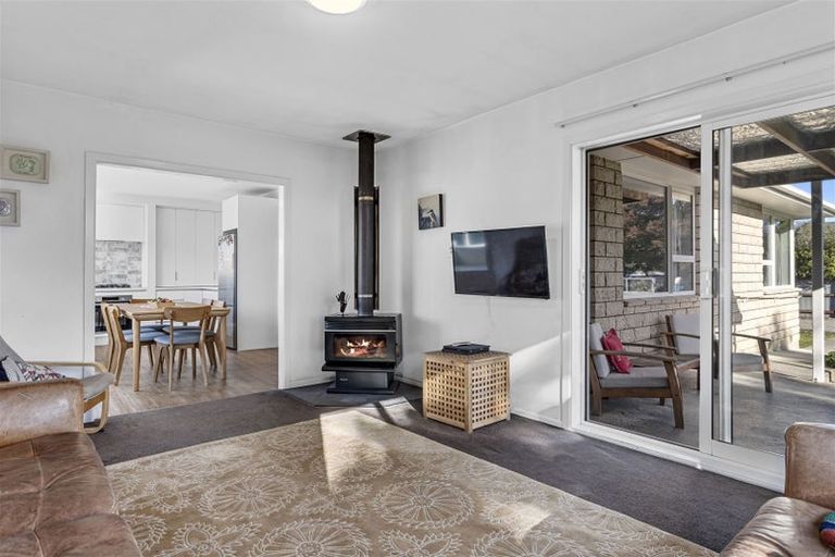 Photo of property in 30 Geddis Street, Rangiora, 7400