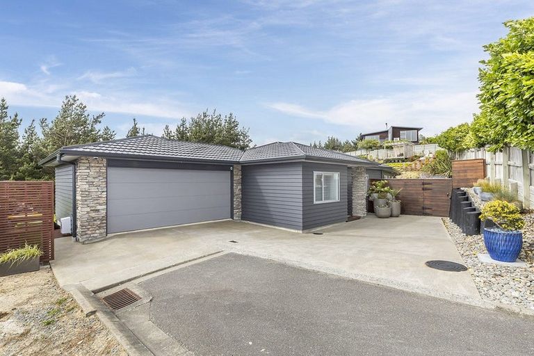 Photo of property in 148 Endeavour Drive, Whitby, Porirua, 5024