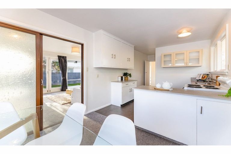 Photo of property in 6 Royalist Avenue, North New Brighton, Christchurch, 8083