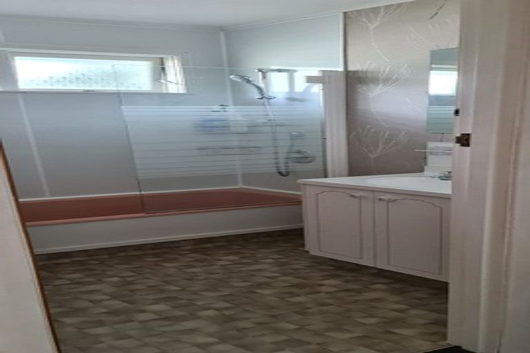 Photo of property in 63 Keeling Street, West End, Palmerston North, 4412