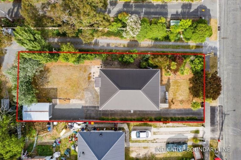 Photo of property in 113 Bowhill Road, New Brighton, Christchurch, 8083