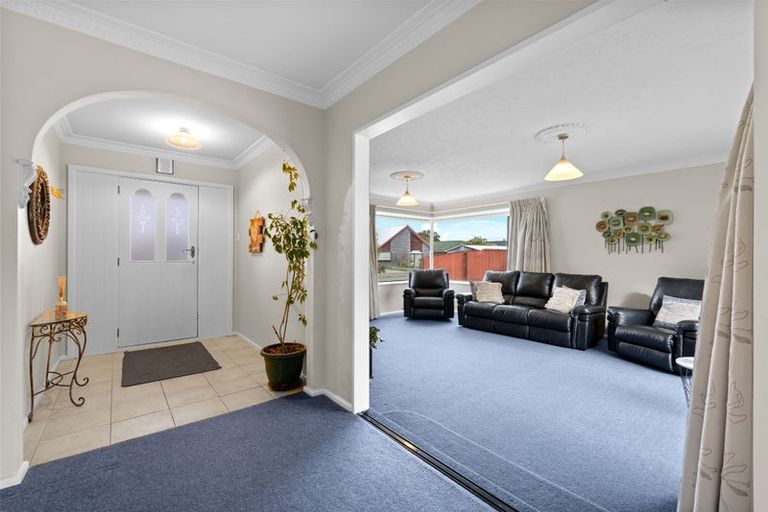 Photo of property in 161 Royal Park Drive, Parklands, Christchurch, 8083