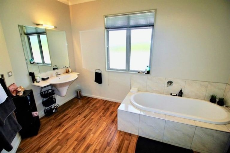 Photo of property in 6 Woodbank Road, Hanmer Springs, 7334