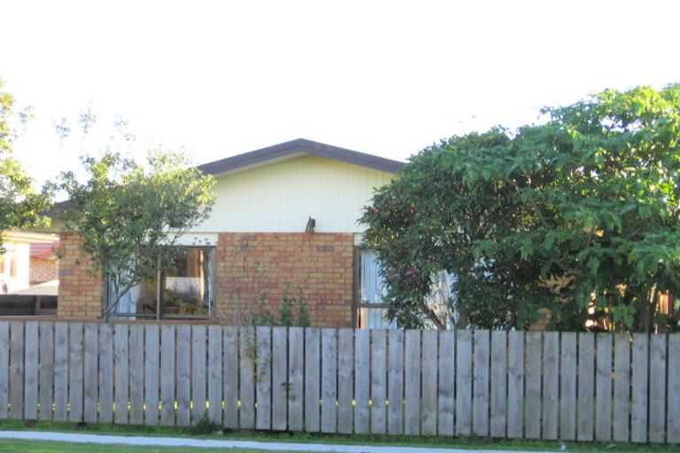 Photo of property in 42b Centreway Road, Orewa, 0931
