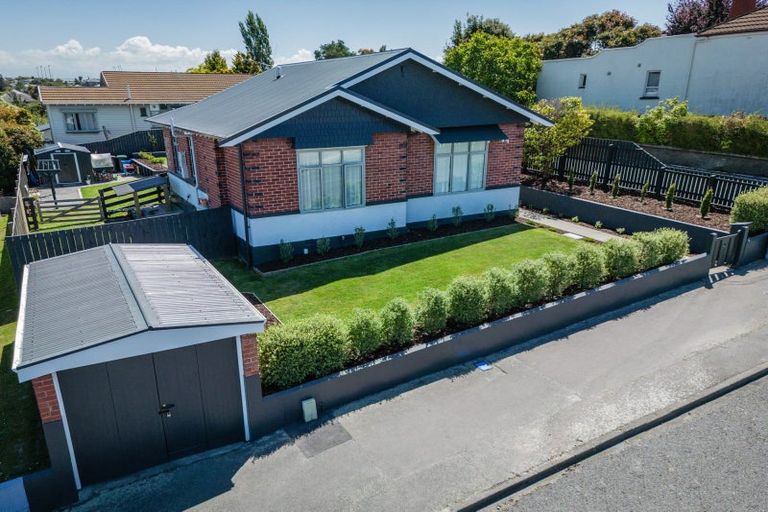 Photo of property in 74 Le Cren Street, Seaview, Timaru, 7910