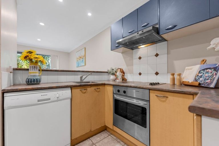 Photo of property in 24 Chapel Road, Flat Bush, Auckland, 2019
