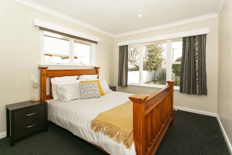 Photo of property in 18 Oxford Street, Hampstead, Ashburton, 7700