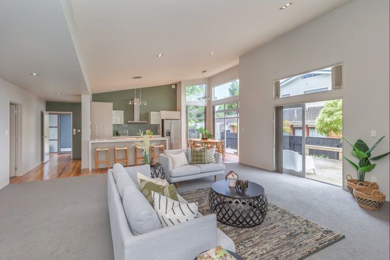 Photo of property in 9 Macarthur Street, Levin, 5510