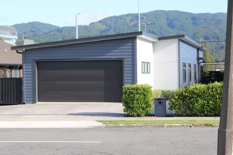 Photo of property in 14 Gallipoli Road, Trentham, Upper Hutt, 5018
