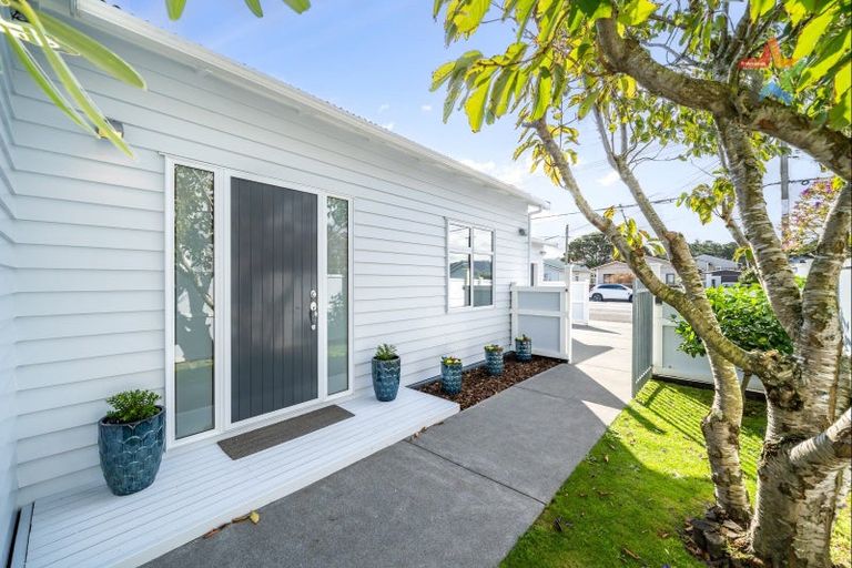 Photo of property in 450 Jackson Street, Petone, Lower Hutt, 5012