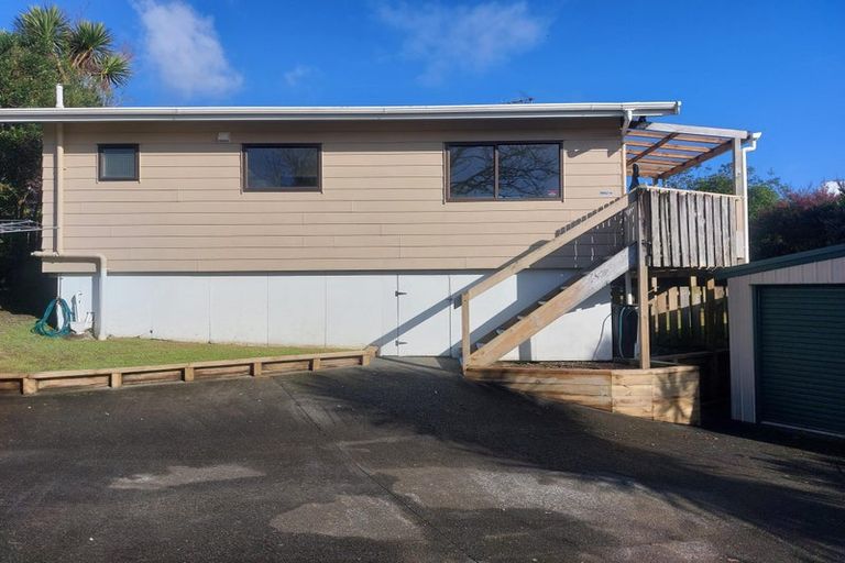 Photo of property in 2/22 O'donn Avenue, Beach Haven, Auckland, 0626