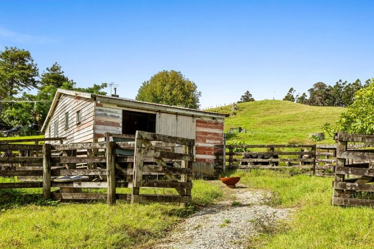 Photo of property in 844 State Highway 1, Pohuehue, Warkworth, 0983
