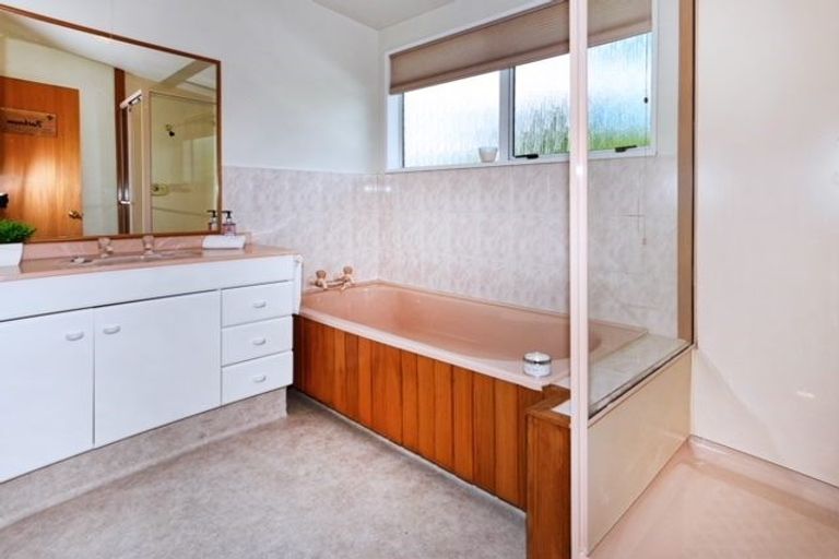 Photo of property in 2/18 Murmont Street, Bishopdale, Christchurch, 8053