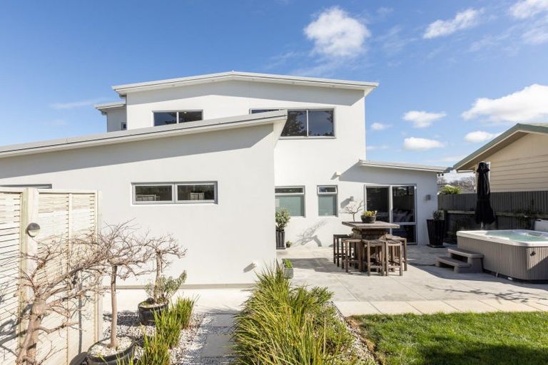 Photo of property in 86a Te Awa Avenue, Te Awa, Napier, 4110