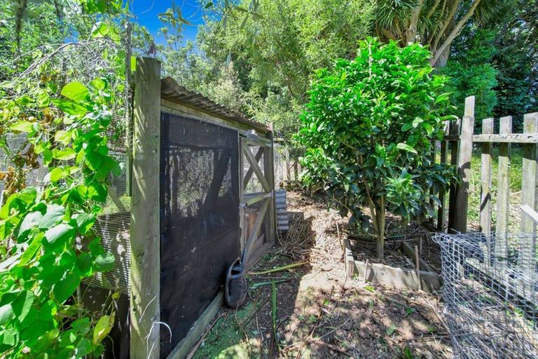 Photo of property in 215 Smart Road, Hillsborough, New Plymouth, 4372