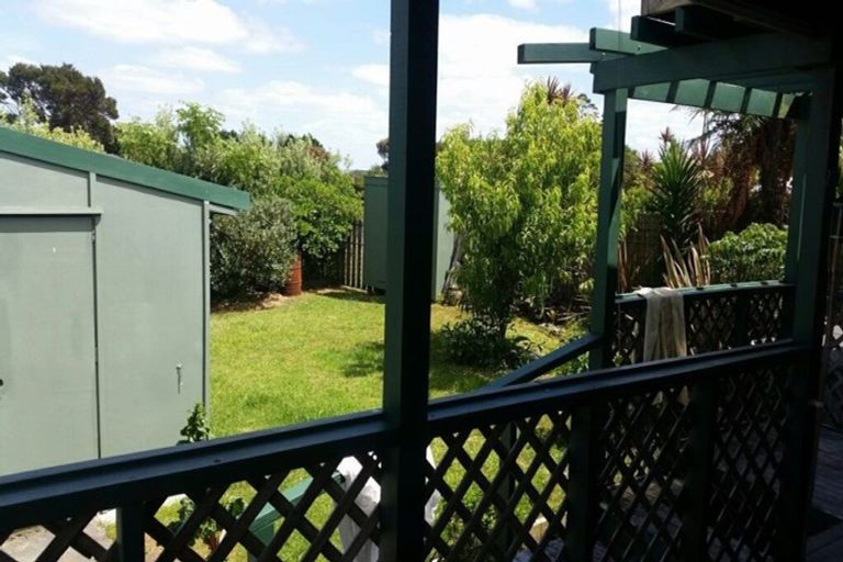 Photo of property in 28 Tamure Place, Ruakaka, 0116