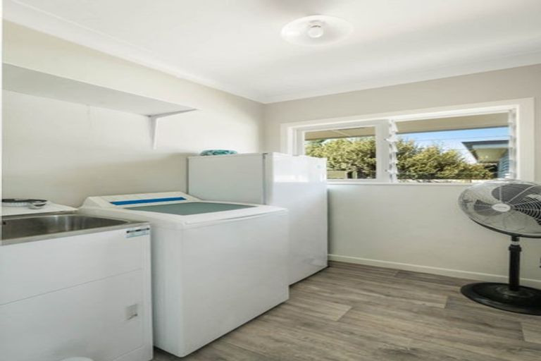 Photo of property in 15a Sandleigh Drive, Athenree, Katikati, 3177