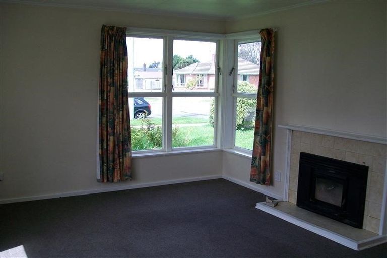 Photo of property in 55 Uxbridge Street, Redwood, Christchurch, 8051