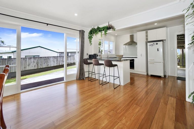 Photo of property in 7 Dunlop Road, Te Puke, 3119