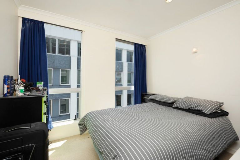 Photo of property in Terrace Heights Apartments, 13d/163 The Terrace, Wellington Central, Wellington, 6011