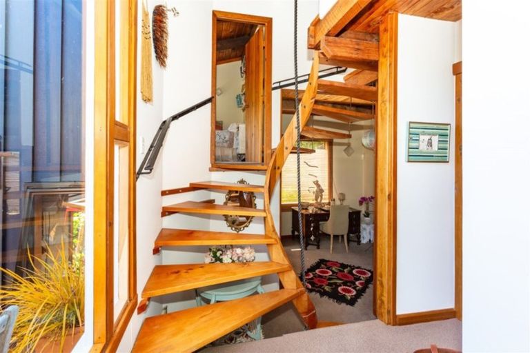 Photo of property in 189 Main Road, Allandale, Lyttelton, 8971