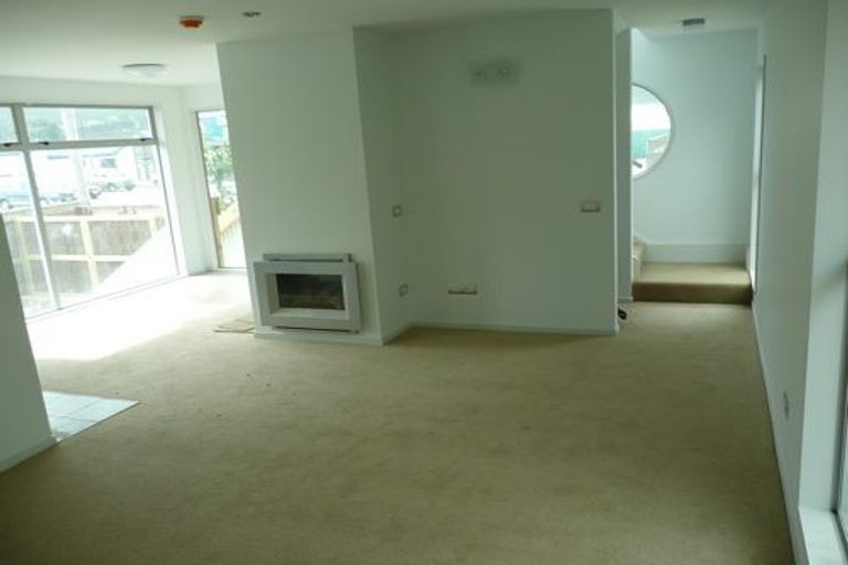 Photo of property in 3c/10 Park Avenue, Epuni, Lower Hutt, 5011