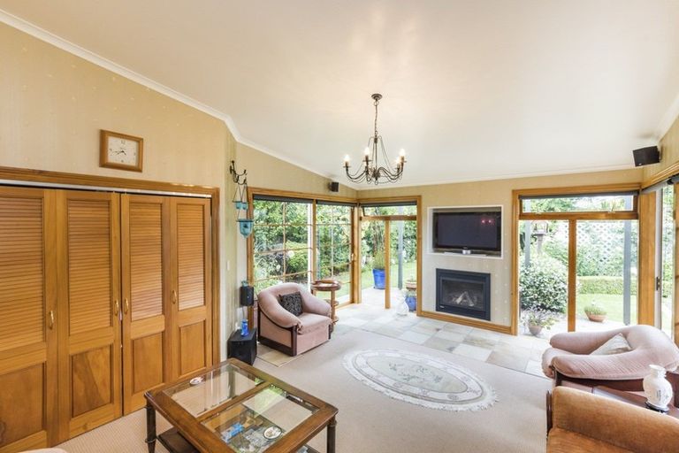 Photo of property in 17 Beresford Street, Takaro, Palmerston North, 4410