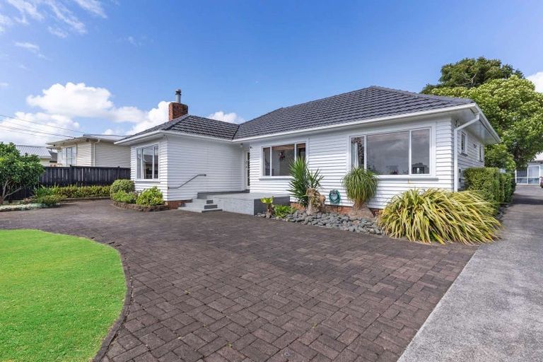 Photo of property in 1/18 Cliff Road, Papakura, 2110