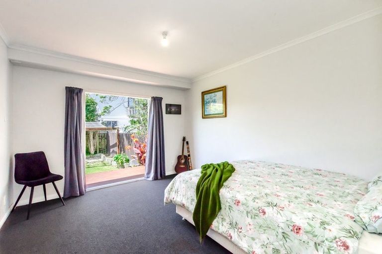 Photo of property in 96 Arawhata Road, Paraparaumu, 5032