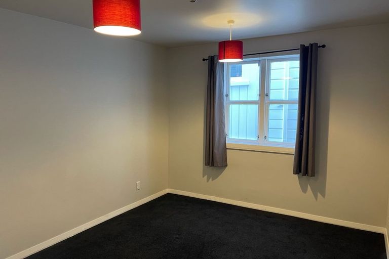 Photo of property in 52 Ellice Street, Mount Victoria, Wellington, 6011