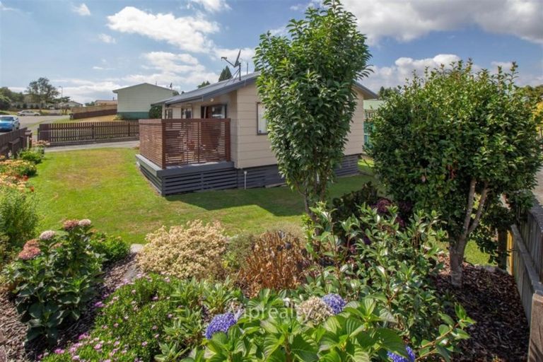Photo of property in 3b Jet Place, Pukehangi, Rotorua, 3015