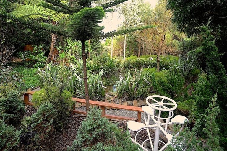 Photo of property in 24 Penryn Drive, Camborne, Porirua, 5026