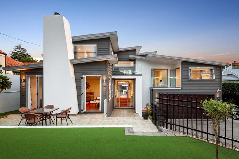 Photo of property in 57 St Leonards Road, Mount Eden, Auckland, 1024
