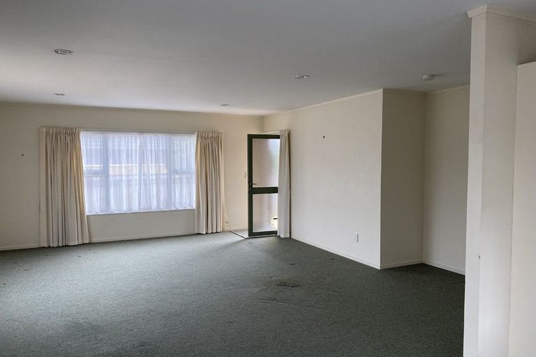 Photo of property in 97a Makarini Street, Paraparaumu, 5032