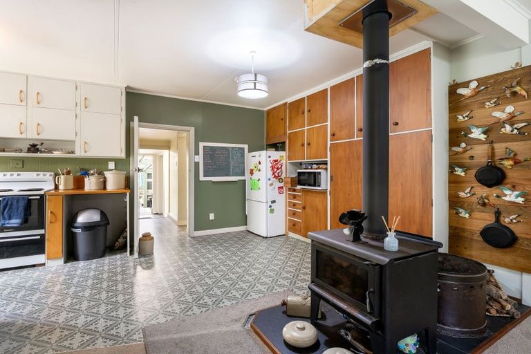 Photo of property in 3098 State Highway 3, Waitotara, Whanganui, 4587