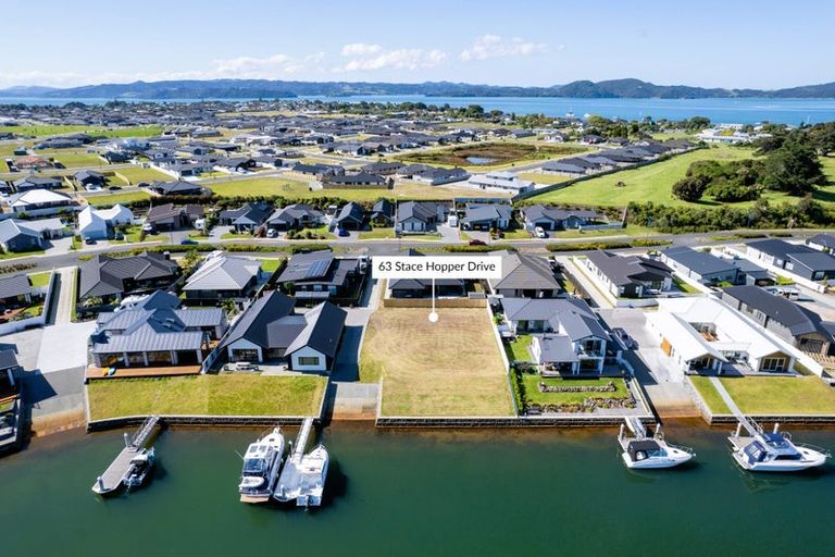 Photo of property in 63 Stace Hopper Drive, One Tree Point, 0118